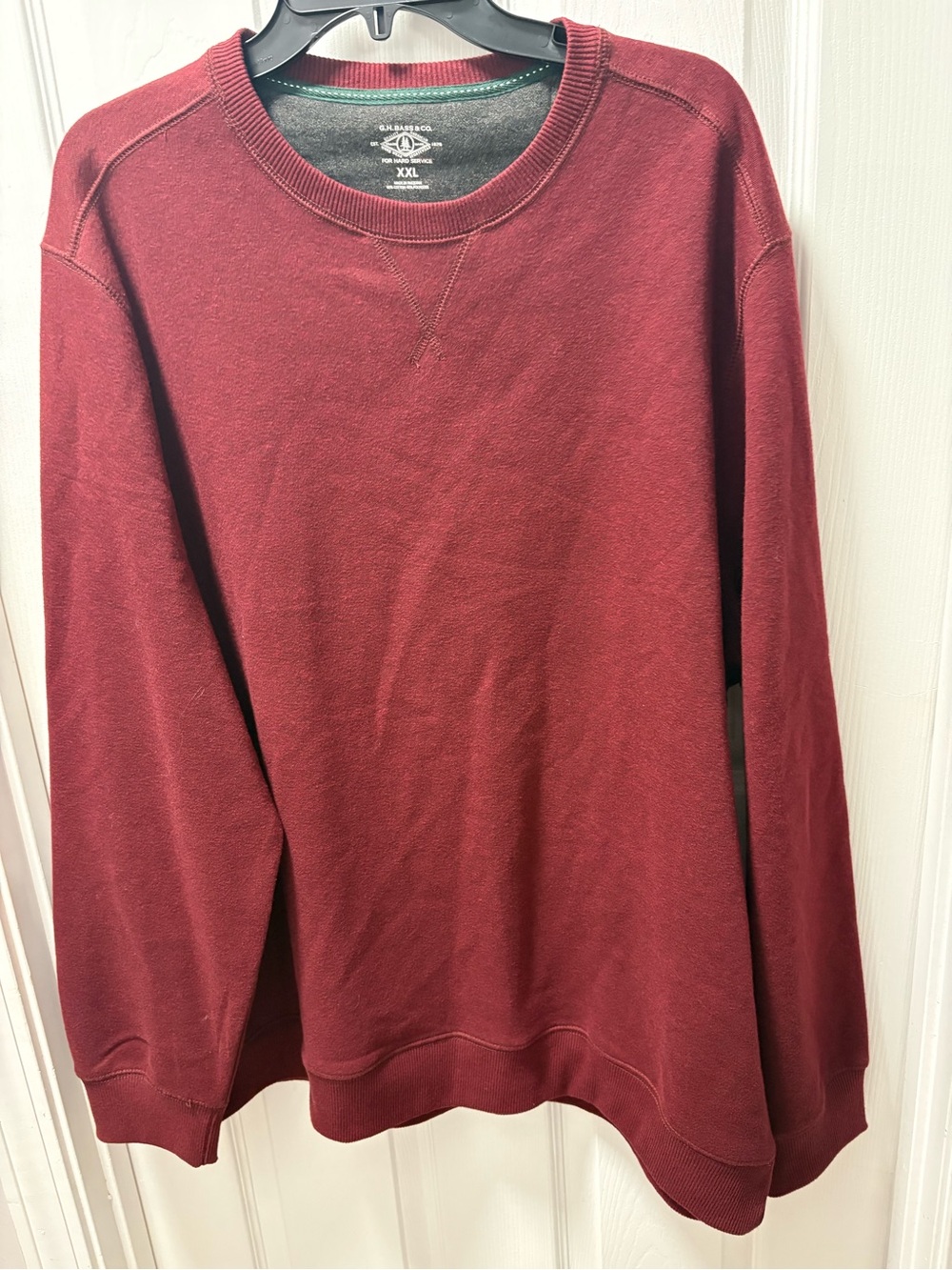 G.H. Bass & Co. Men's Crewneck Sweater - Burgundy